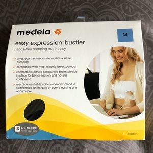 EUC Medela hands free pumping bra